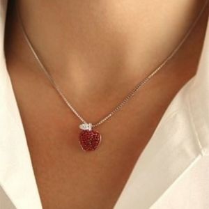 🍎 NIB Swarovski Eve Apple Necklace
